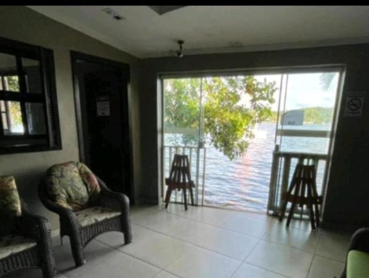 Lakehouse 24Hs Hostel Lagoa Conceicao ฟลอเรียนอโปลิส ภายนอก รูปภาพ