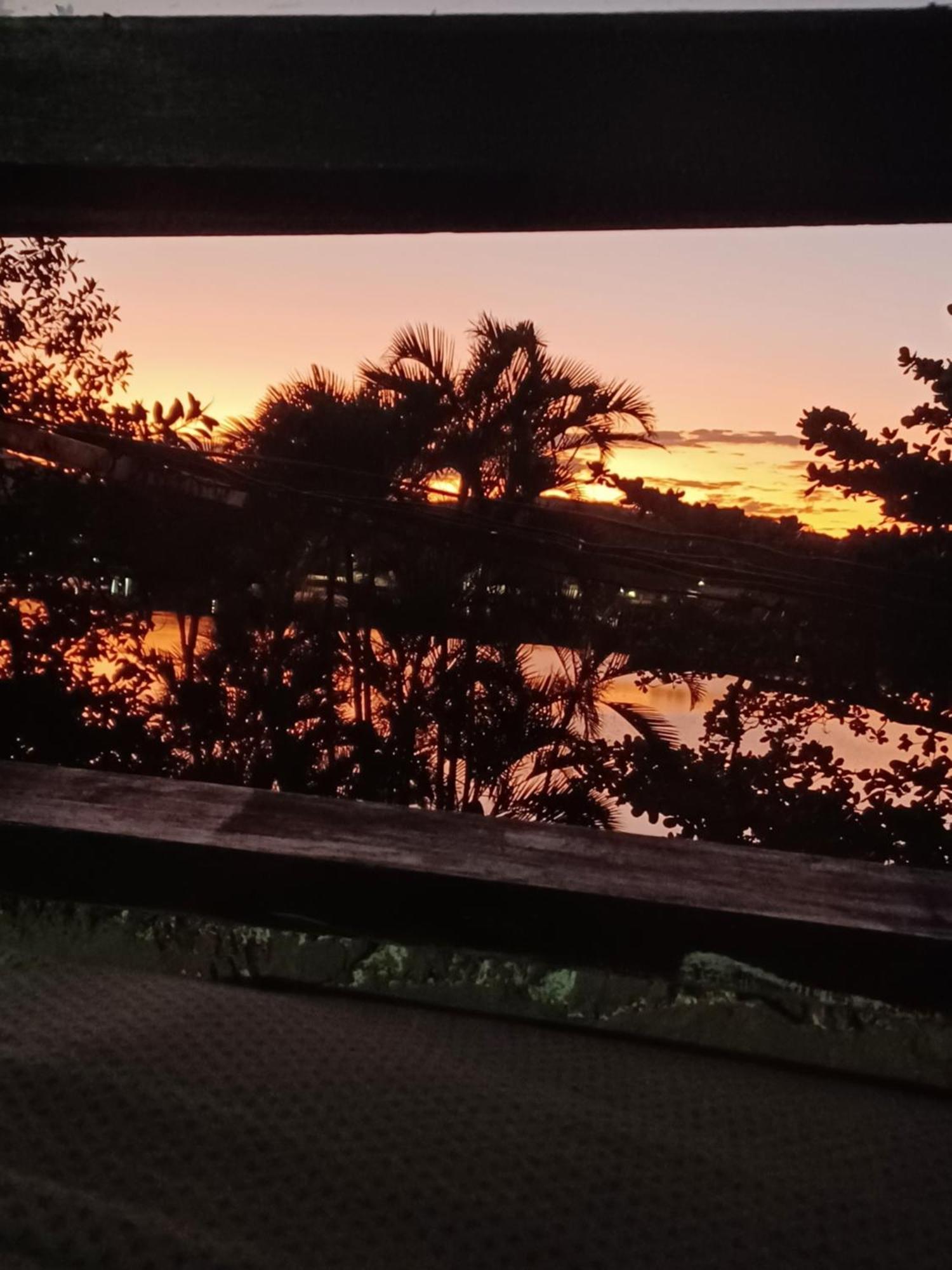 Lakehouse 24Hs Hostel Lagoa Conceicao ฟลอเรียนอโปลิส ภายนอก รูปภาพ